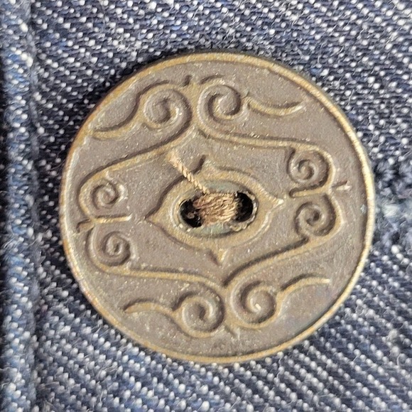 Chicos Denim Jean Jacket Size 3 US 16 XL Womens Sequin Embellished Blue New - Picture 6 of 12